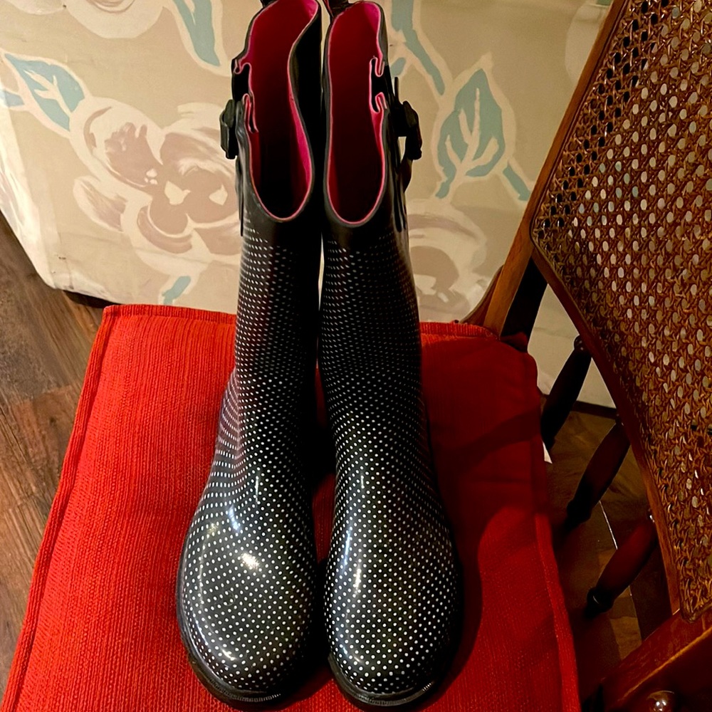 Brand New COPELLI Rain Boots; Women’s Size 11